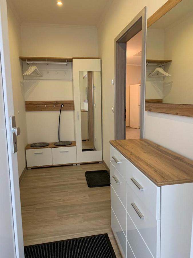 2Raum-Apartment Leznew Lipsko Exteriér fotografie